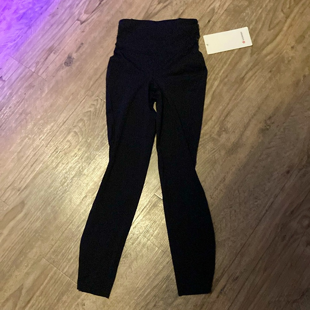Base Pace HR Tight 25” Lululemon Leggings